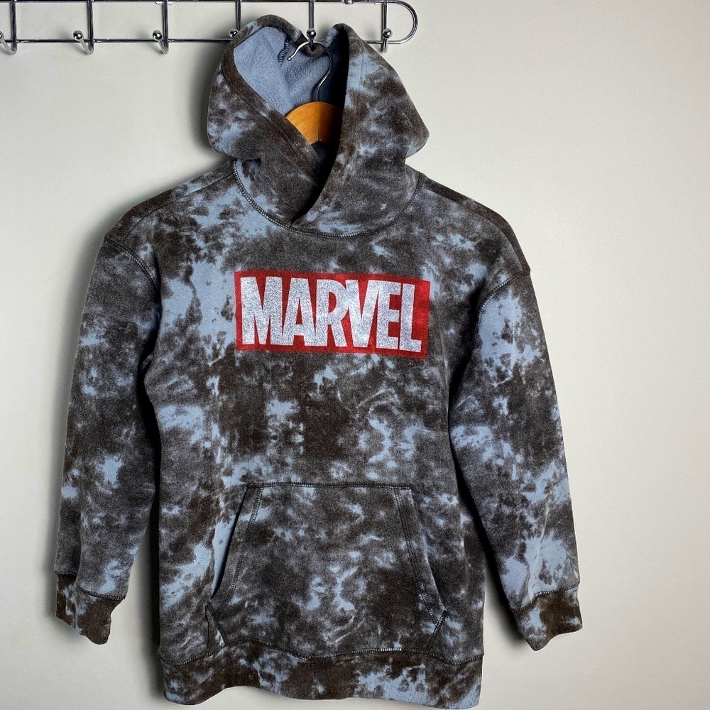Marvel Kid's Long Sleeve Fleece Camo Pull Over Hoodie Size Large Back-to-school
